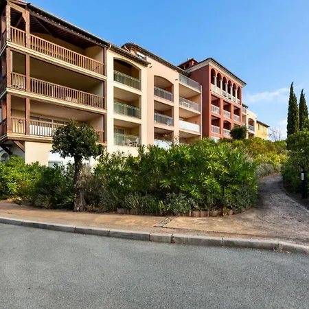Appartement Résidence Le Hameau Des Issambres - Maeva - 5 Personnes - Sélection Mae-0621 *