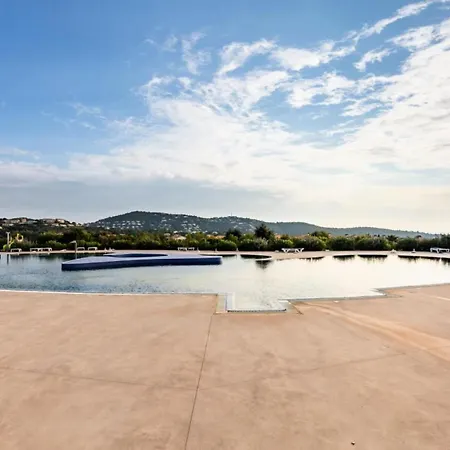 Résidence Le Hameau Des Issambres - Maeva - 5 Personnes - Sélection Mae-0621 Appartement Les Issambres